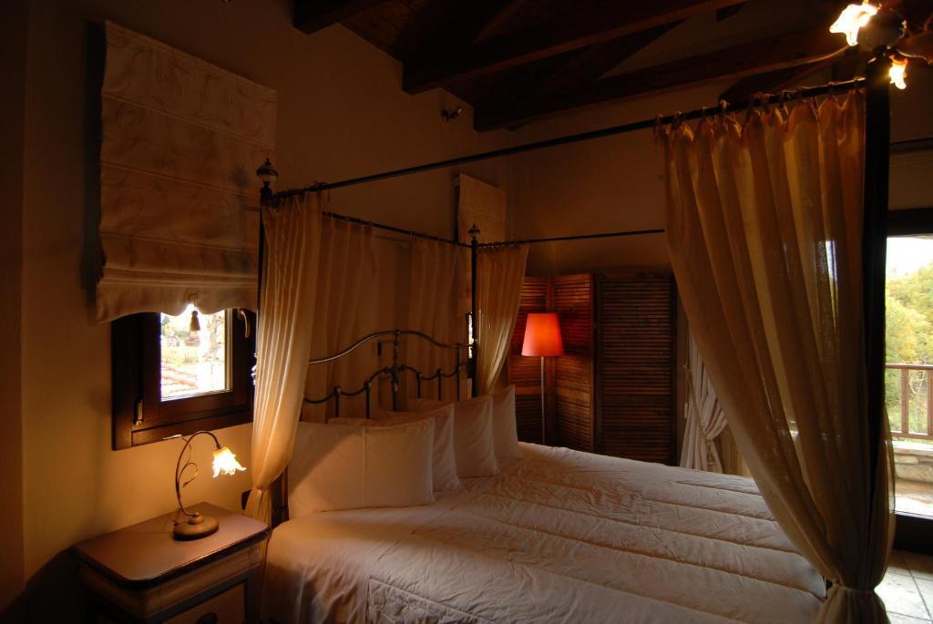 Aiolides Hotel Kalívia الغرفة الصورة